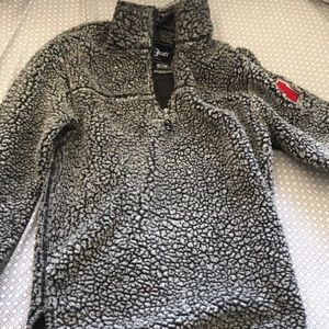 Hardly worn wisconsin sweatshirt